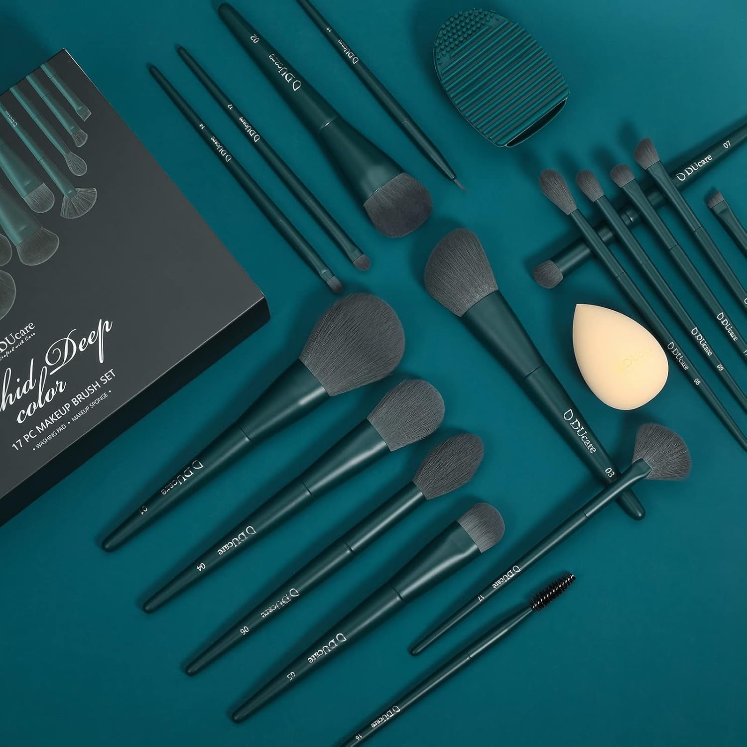 Makeup Gift Set 19 Pcs,17Pcs Makeup Brushes Set 1Pc Cleaning Mat 1Pc Makeup Sponge Make up Brushes for Foundation,Face Blending Powder, Contour, Bronzer,Highlight, Concealer, Eyeshadow